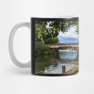 Goring on Thames Road Bridge Mug